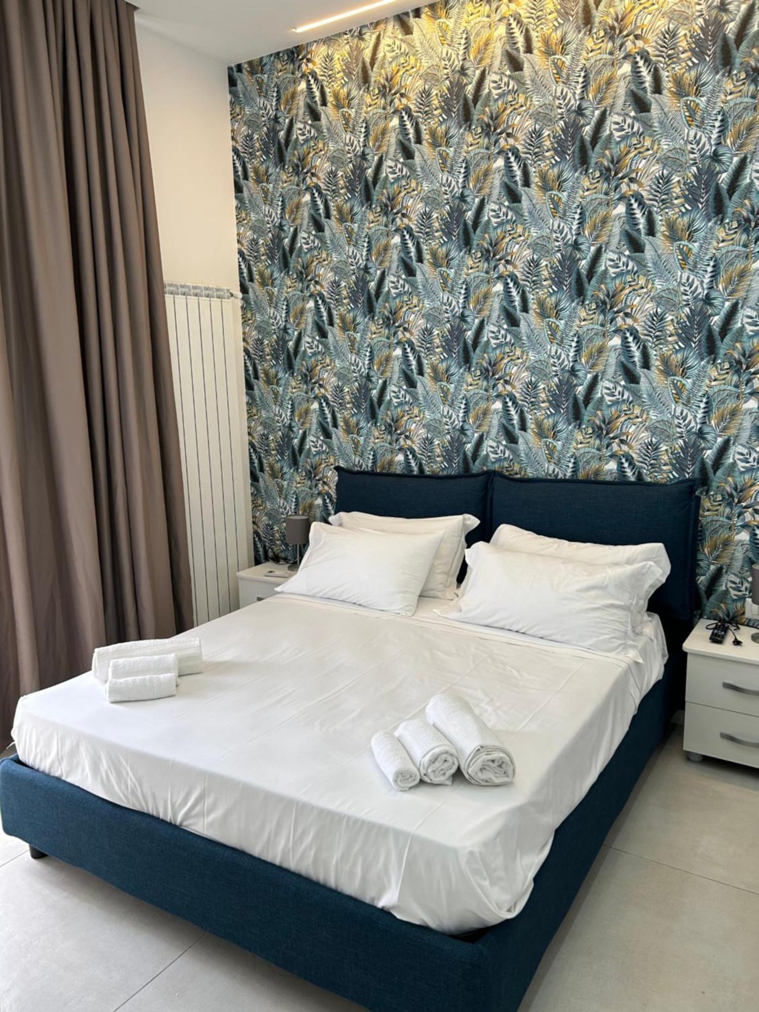 Enjoy Rooms 那不勒斯 外观 照片